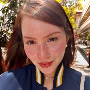 Babysitter in Barcelona: Brittany