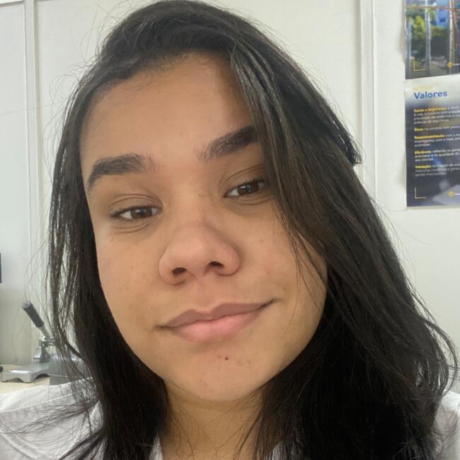 Babá em Rio do Sul: Alecia laura