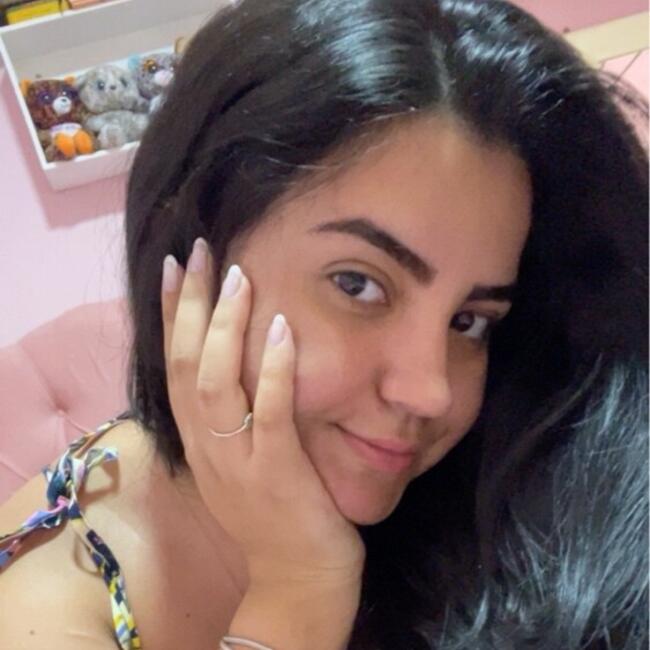 Babysitter in Fortaleza: Lara