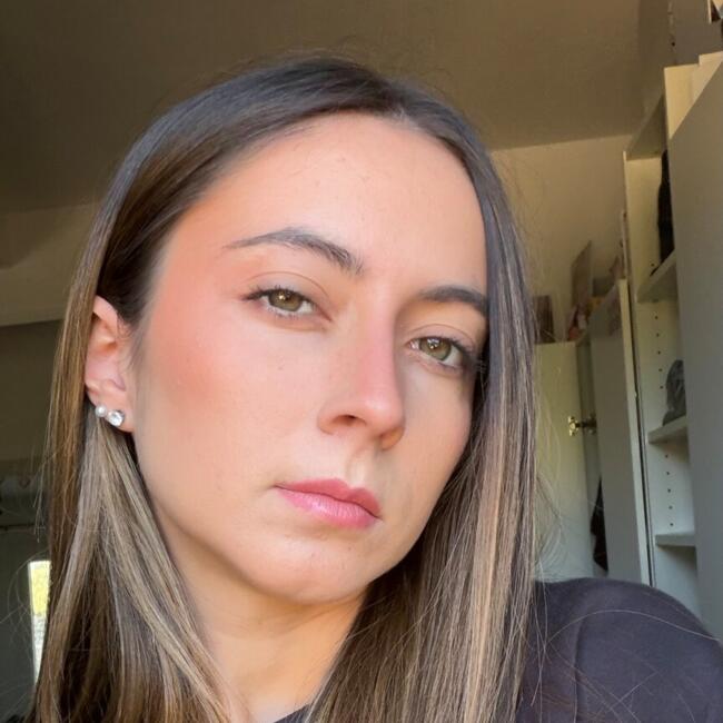 Baby-sitter à Langlade: Joana