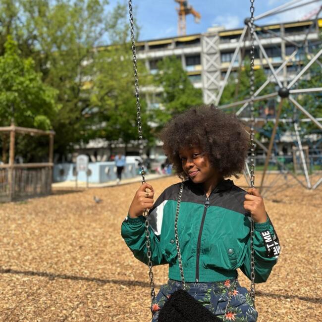 Babysitter in Carouge: Joaquina