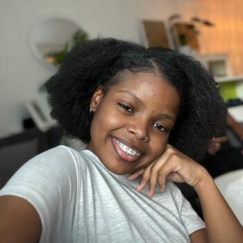 Barnevakt i Bodø: Jade