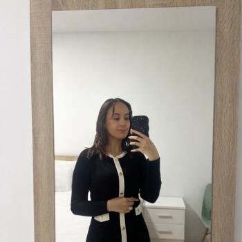 Babysitter Granada: FARAH