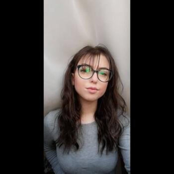 Babysitter in Budapest: Gréta
