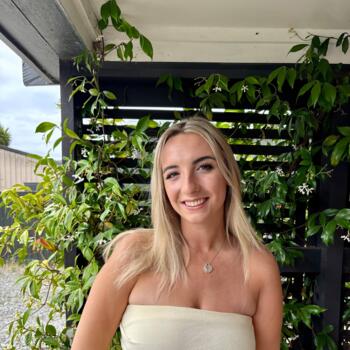 Baby-sitter in Christchurch: Rachael