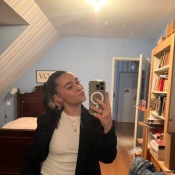Babysitter in Orléans: Chanelle
