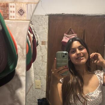 Babysitter in Paso de Carrasco: Milagros