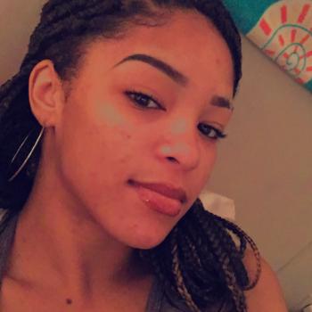 Babysitter in Aberdeen (North Carolina): Alora