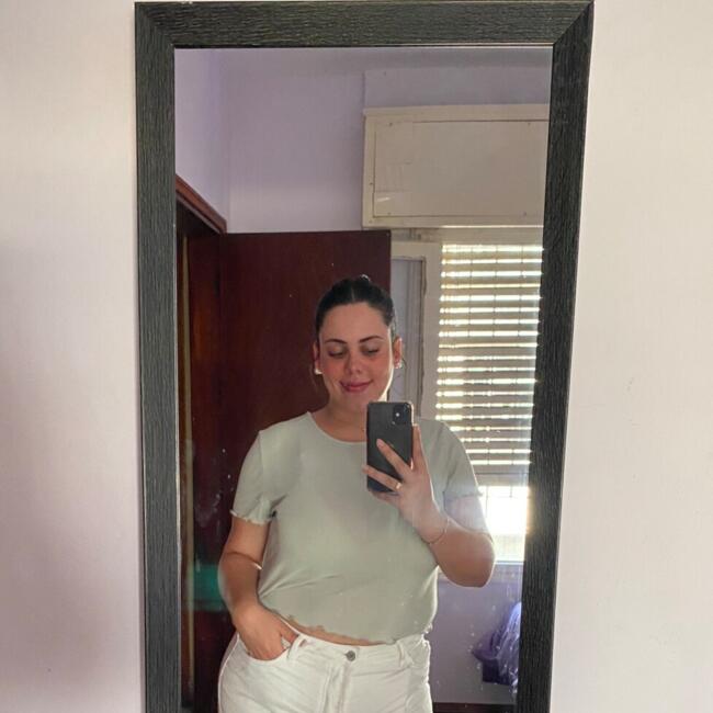 Babysitter in Montevideo: Melany