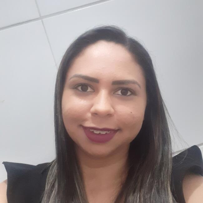 Babysitter in Fortaleza: Ana Paula