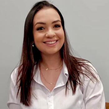 Babá em Ribeirão Preto: Mayara