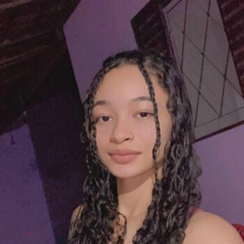 Babá em Barra do Garças: Emilly