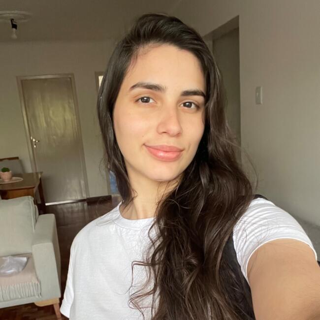 Babá em Porto Alegre: Tatiéle