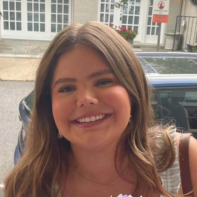 Babysitter in Blackrock: Annabel