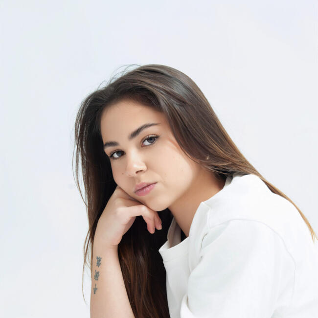 Babysitter in Toulon: Lisa