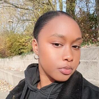 Babysitter in Woluwe-Saint-Pierre: Fatoumata