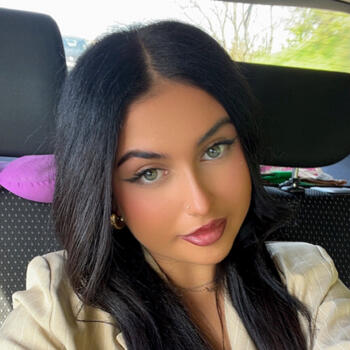 Baby-sitter Toussieu: Leyne