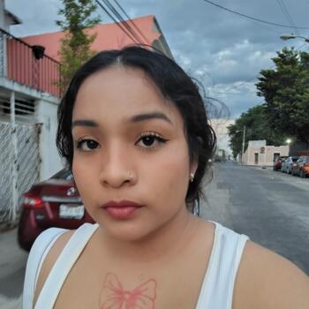 Babysitter Mérida: Sherlyn