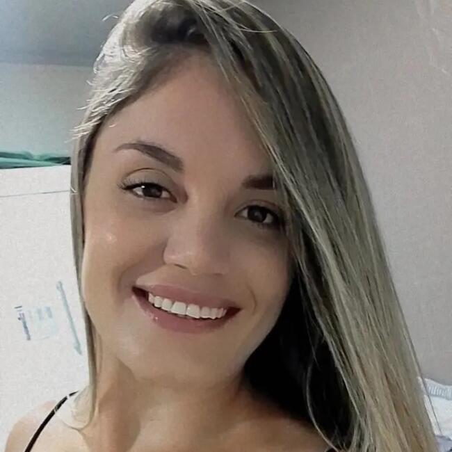 Babá em Brasília: Eunice