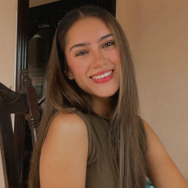 Babysitter in Guápiles: Yulissa