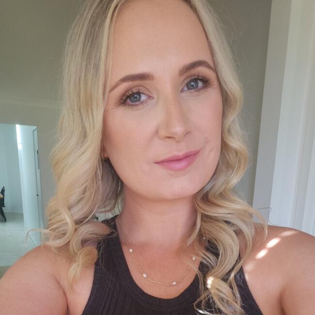 Babysitting job in Bathurst: Yana