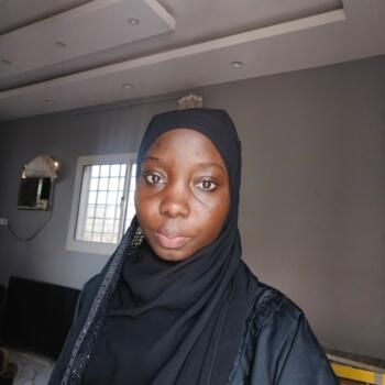 مربية أطفال في الرياض: NAKAFU