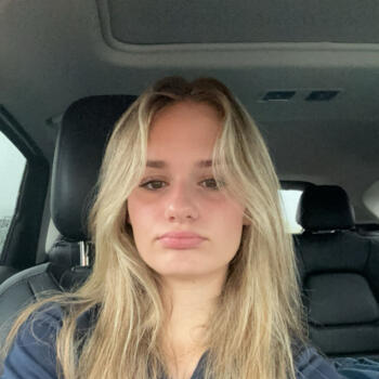 Baby-sitter in Mississauga: Stephanie