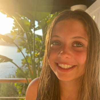 Babysitter in London: Aggie