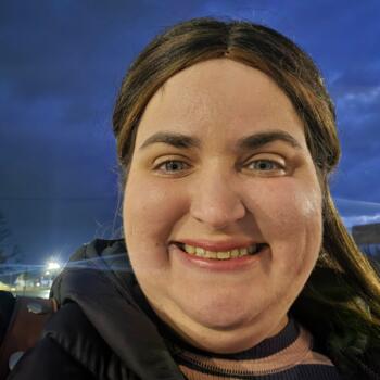 Babysitter in Monsey: Rebecca