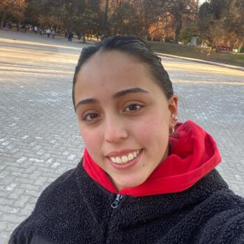Babysitter in Los Andes: Ariela