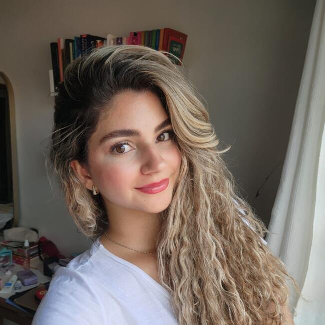 Babysitter in Brasília: Maria