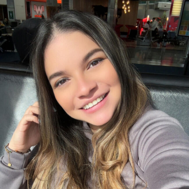 Babysitter in Dallas: Andrea