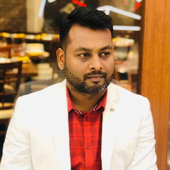 कोलकाता में बेबीसिटिंग की नौकरी: Dharm