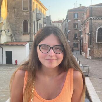 Babysitter in Fürth: Lea