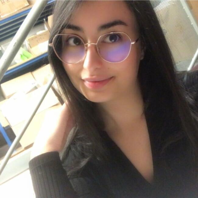 Babysitter in Créteil: Eyza