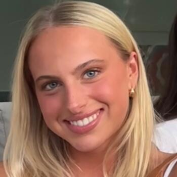 Babysitter in Adelaide: Molly