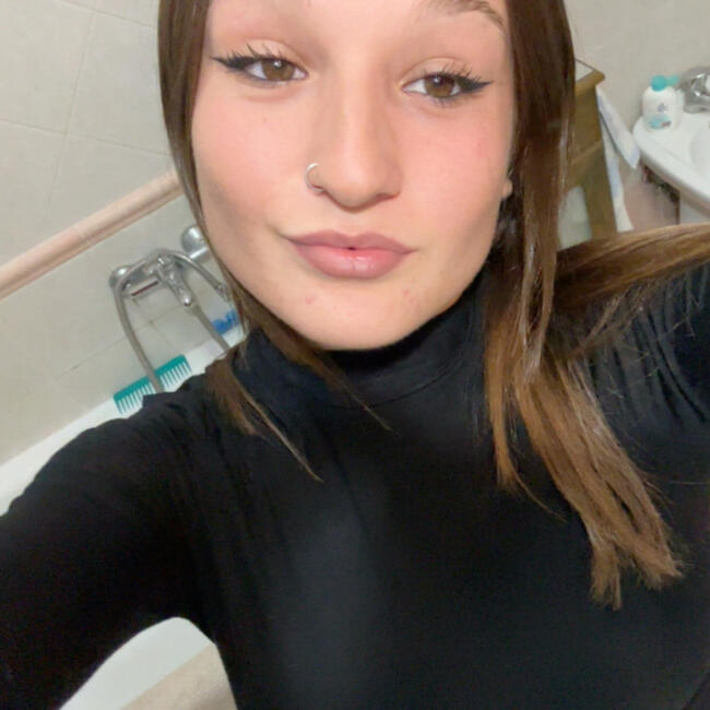 Babysitter a Follonica: Chiara
