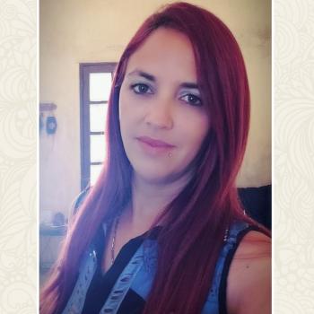 Babysitters in Canelones: Elisa