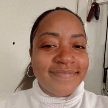 Babysitter in Campinas: Gislaine