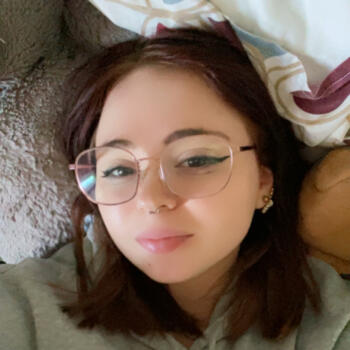 Baby-sitter in Dijon: Lou-lina