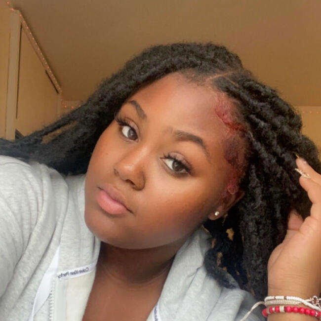 Babysitter in Columbus: Zyara