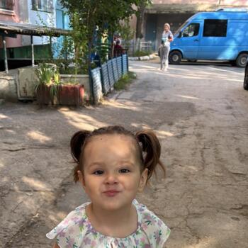 Parent Chișinău: Kristi-Leontina