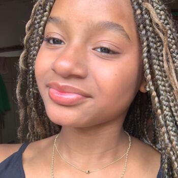 Babá em Pouso Alegre: Izabella