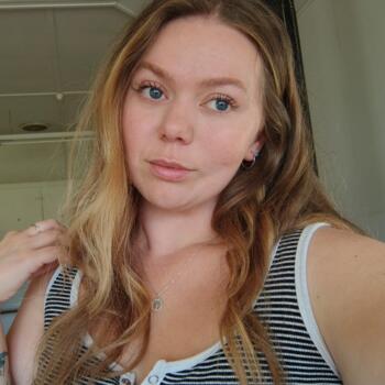 Babysitter in Meander: Tara