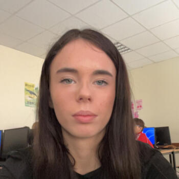 Baby-sitter Sallanches: Faustine