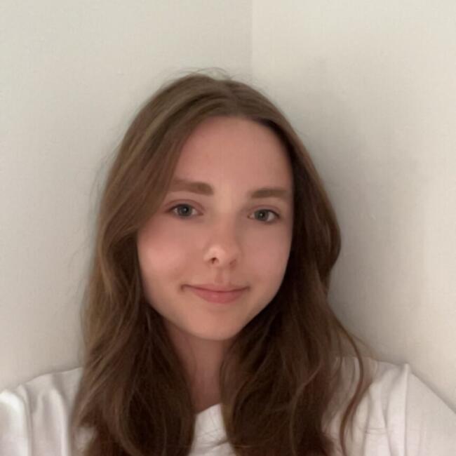 Babysitter in St Andrews: Natalia