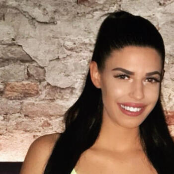 Babysitter in Boca Raton: Yasmine