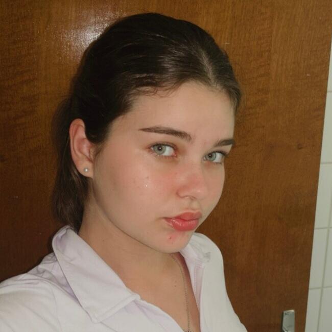Babá em São José dos Campos: Selin
