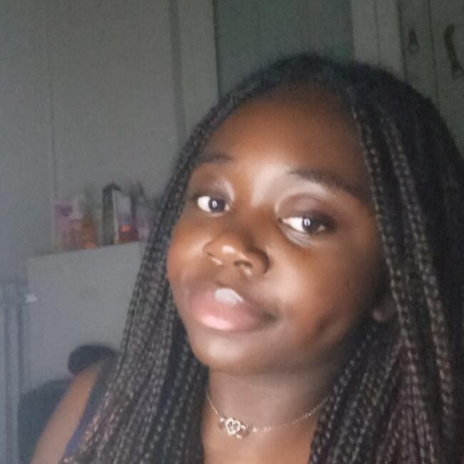 Babysitter in Boucau: Samiella