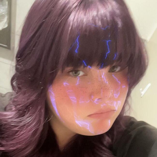 Babysitter in Inverness (Florida): Madison